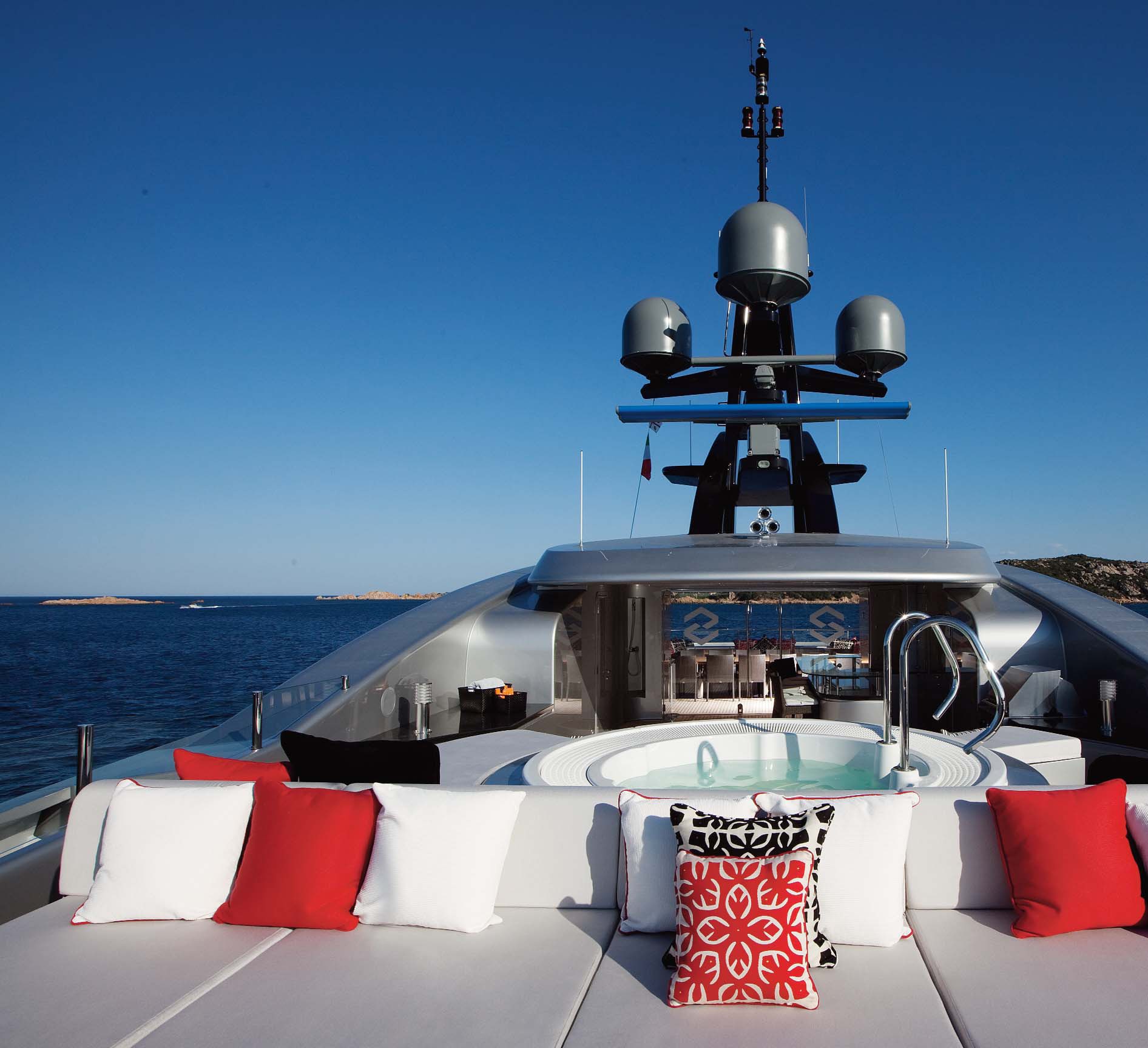 Yacht SLIPSTREAM, CMN CHARTERWORLD Luxury Superyacht Charters